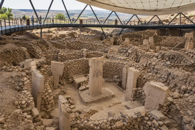 Göbeklitepe – koruma çatısı altında arkeolojik alan